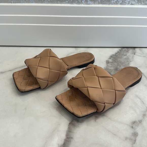 Bottega Veneta flats - Picture 3 of 6